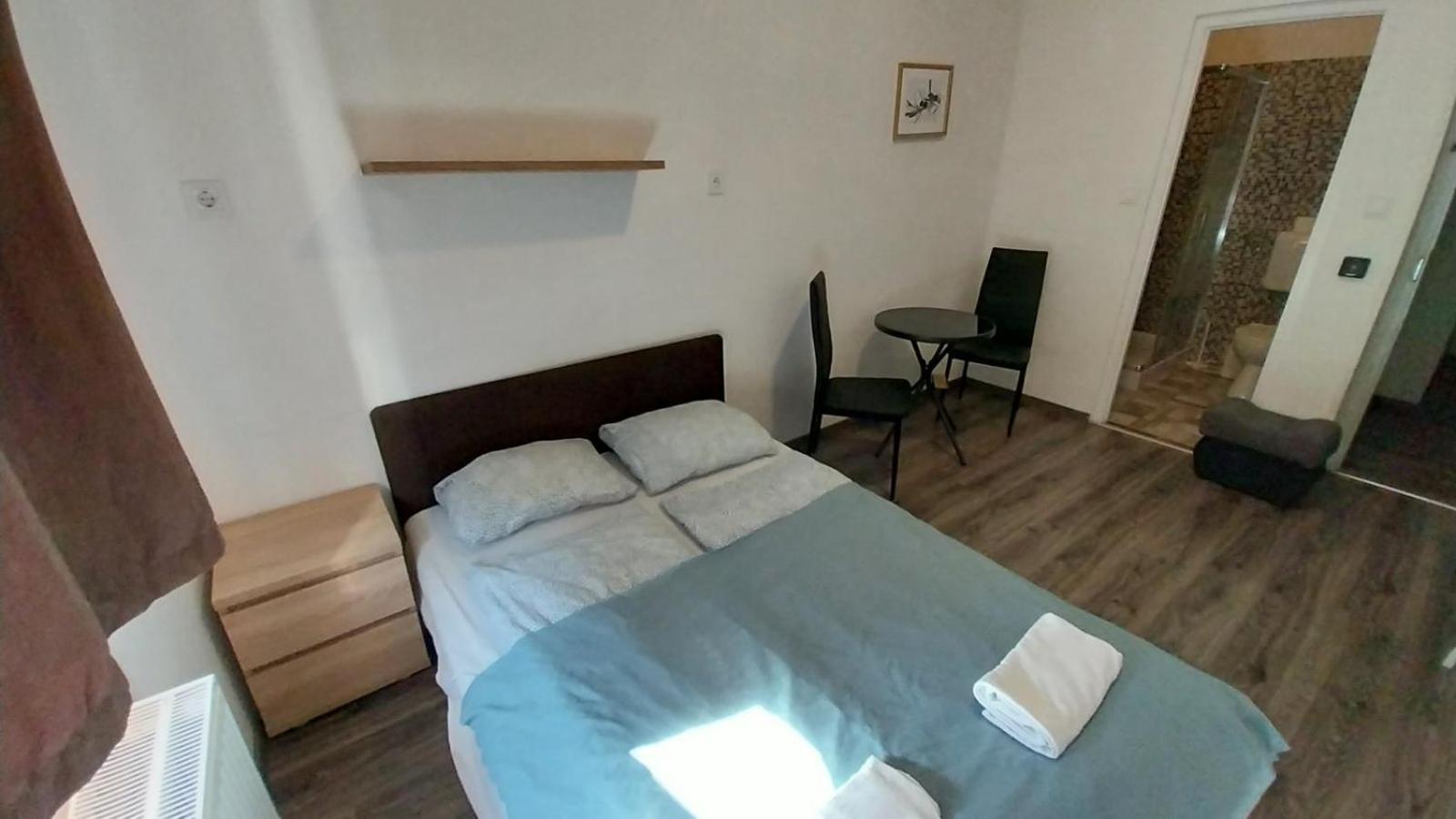 Aradi Rooms With Private Bathroom In The City Centre Budapeşte Dış mekan fotoğraf