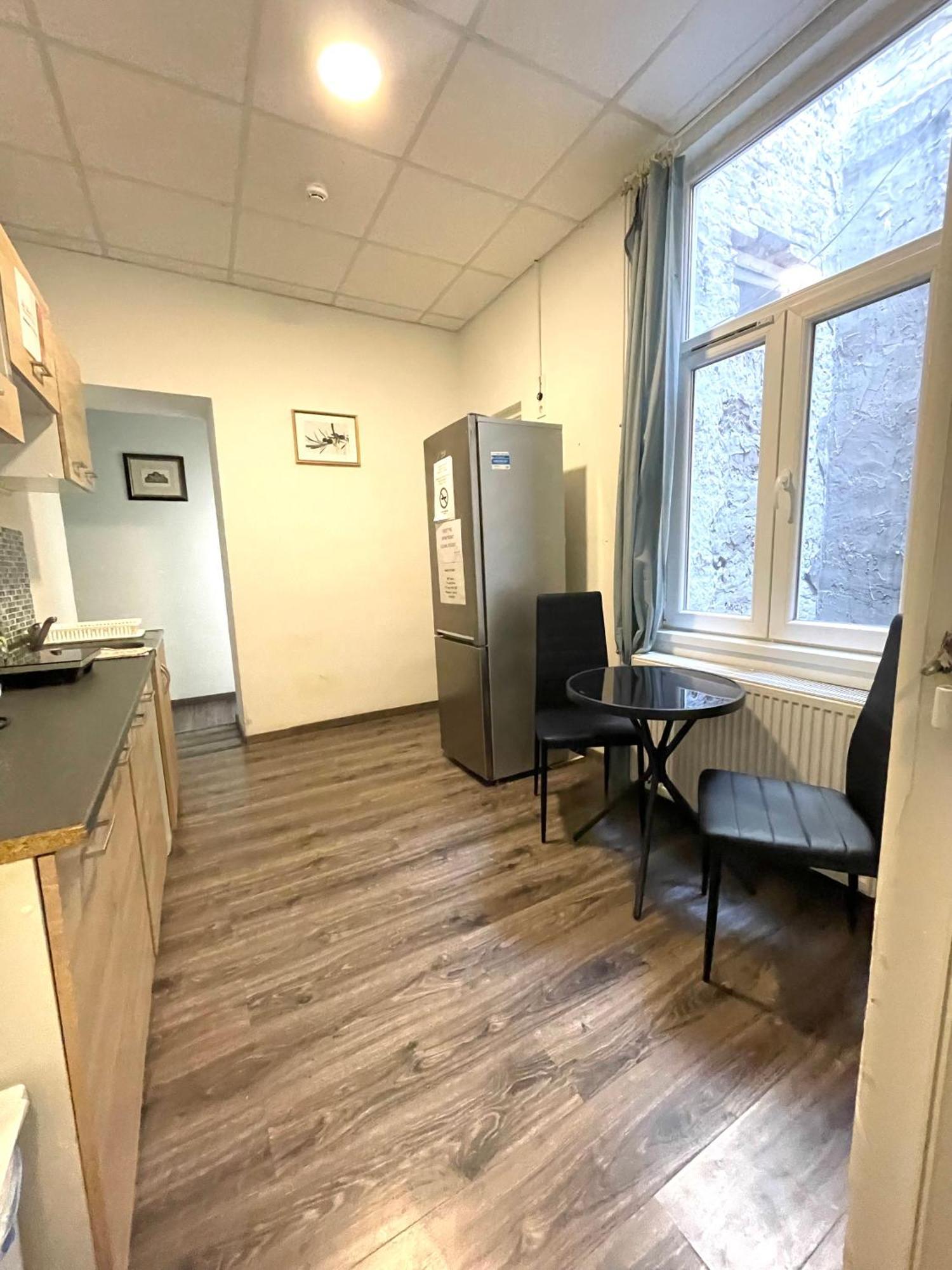 Aradi Rooms With Private Bathroom In The City Centre Budapeşte Dış mekan fotoğraf